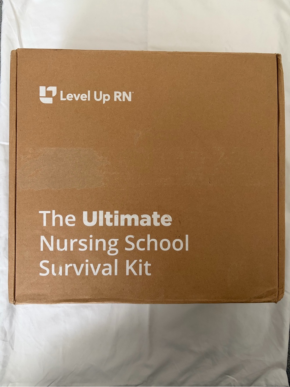 LIKE NEW LevelUpRN Ultimate Nursing School Survival Kit - Picture 2 of 3